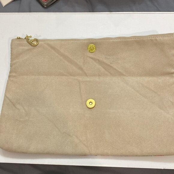 Arbonne Vegan Fold Over Clutch - Picture 5 of 11